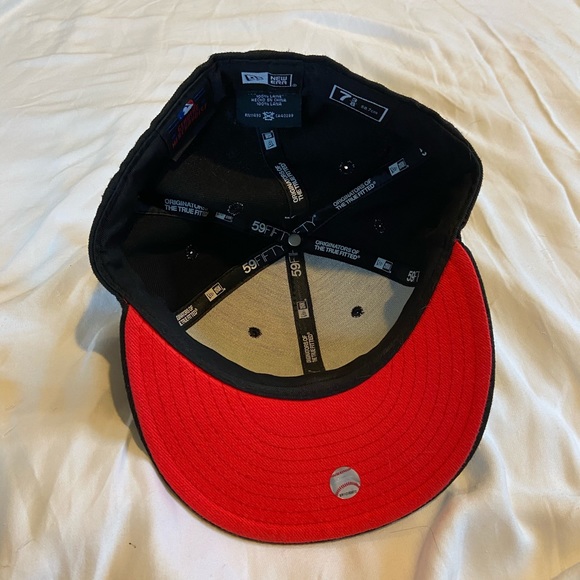 Yankees hat - Picture 4 of 4